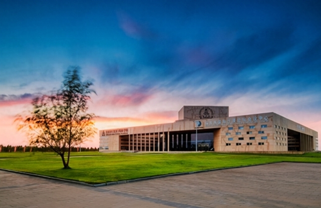 “一带一路”上的库布其 “一带一路”上的库布其