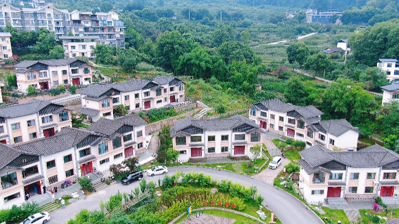 “两山”实践·重庆经验丨缙云山：从“靠山吃山”转向“养山富山”