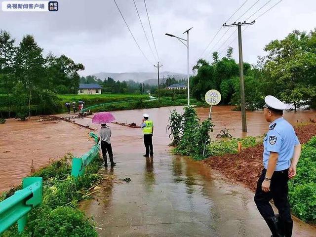 四川再次进入暴雨模式 10余万人受灾